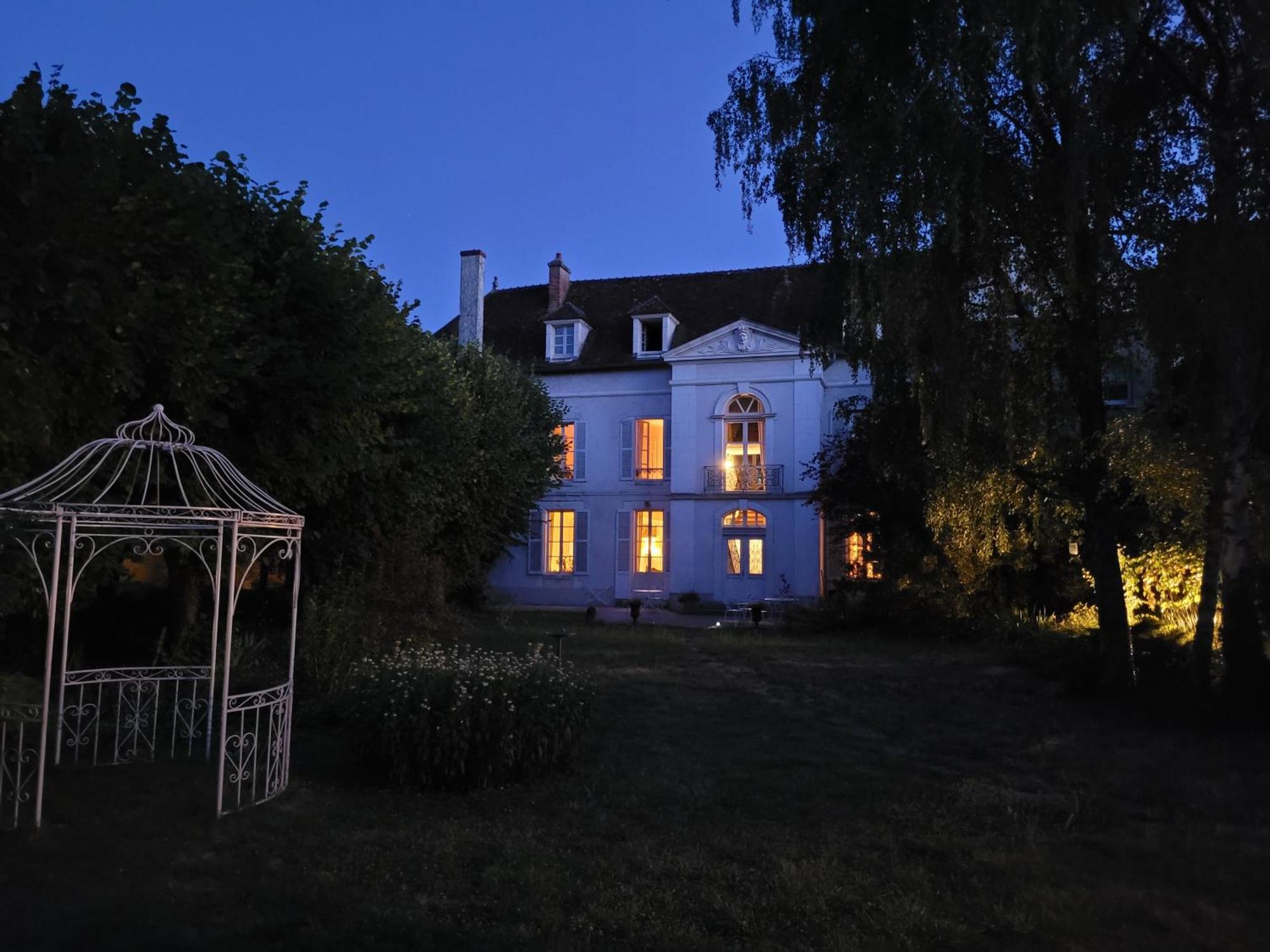 Saint-Eusebe Mansion - Hotel Particulier St-Eusebe 欧塞尔 外观 照片